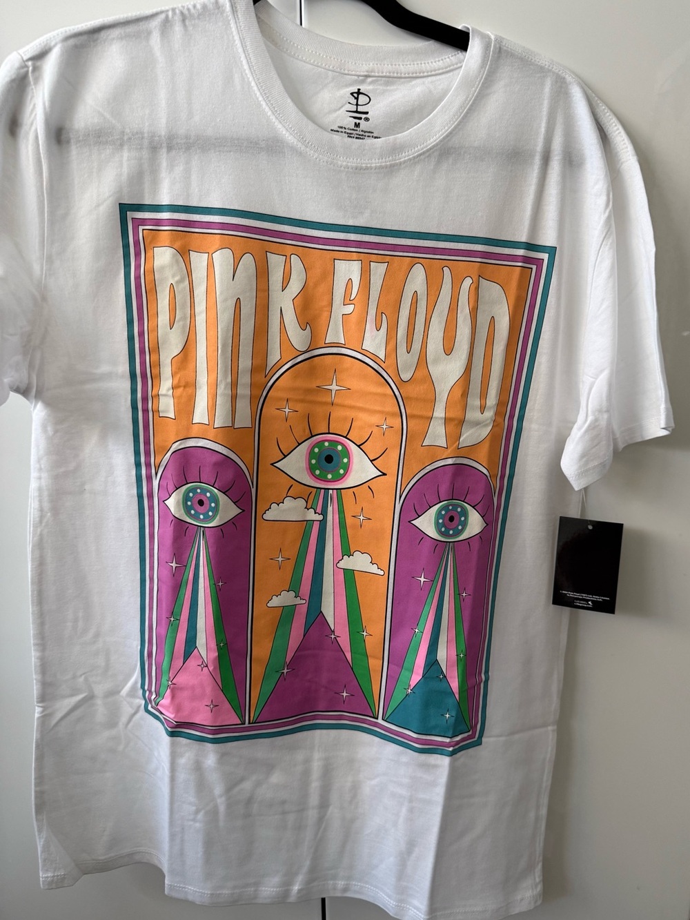 Pink Floyd Graphic Tee with Retro Eye Design Medium T Shirt
